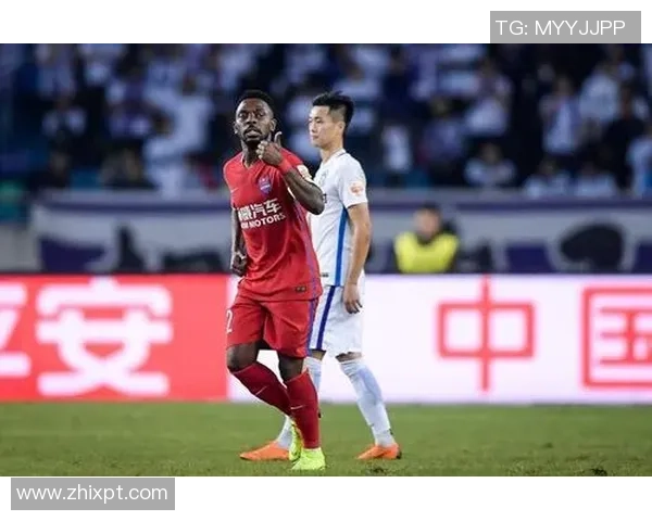 重庆足球队在世界锦标赛积分榜上以50分稳居第一名展现强大实力